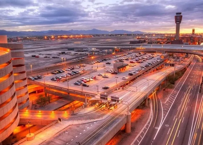 New Pool Gym Village To Phx Tempe Scottsdale And Sky Harbor Pensjonat Phoenix
